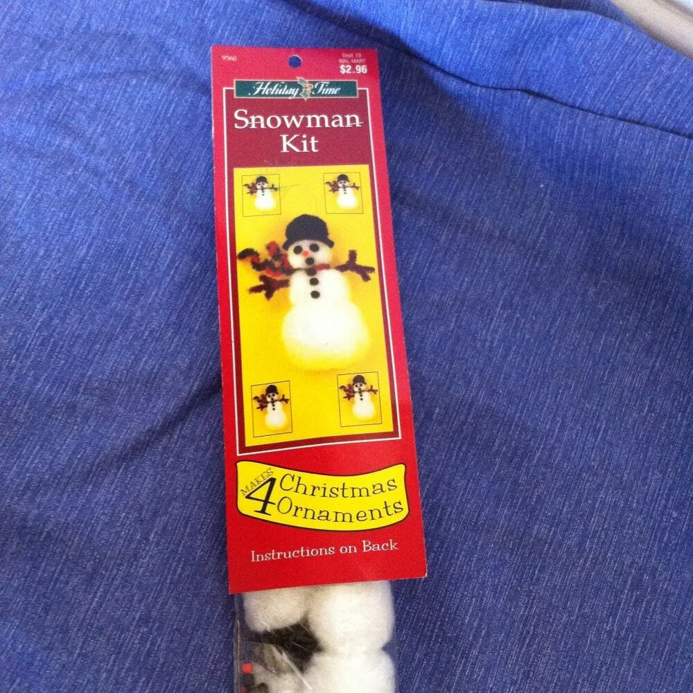 N/A pom snowman